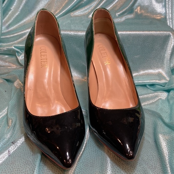 Size 10 super sexy‎ spike heels in ombré green. Tiny skinny spikes! Ohh-la-la 5 - Picture 3 of 6